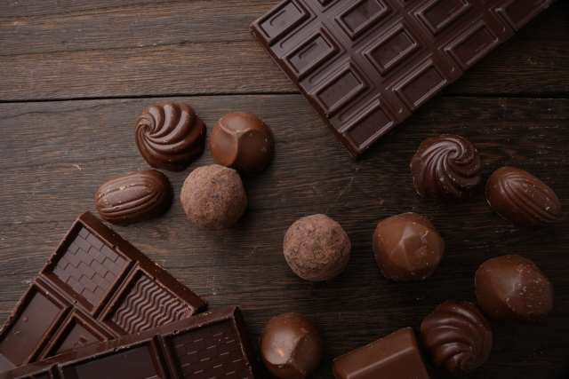 チョコレートはいつ食べるのが良いの？高齢者もチョコレートで元気に！