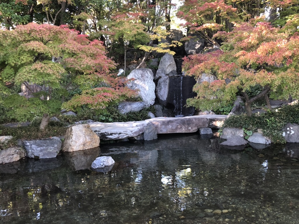 神戸の「しあわせの村」日本庭園