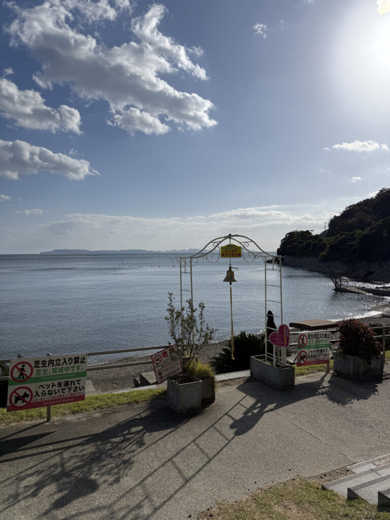 瀬戸内の風と花に包まれて〜道の駅みつ・播磨シーサイドロードの癒し旅〜